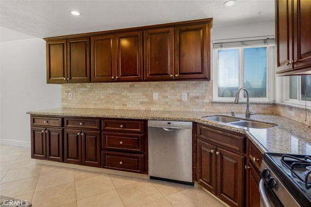 24162 Okeechobee Lane, Lake Forest, CA 92630