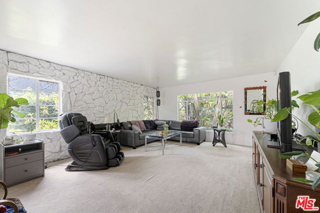 3730 Wasatch Avenue, Los Angeles, CA 90066