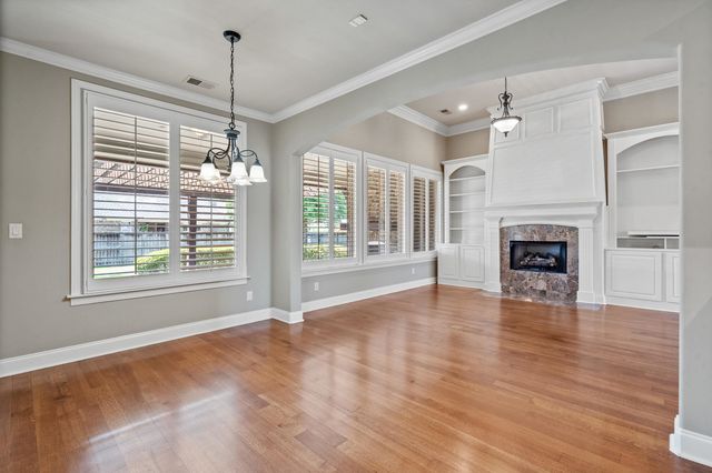 5245 SWITCHGRASS CV, Lakeland, TN 38002