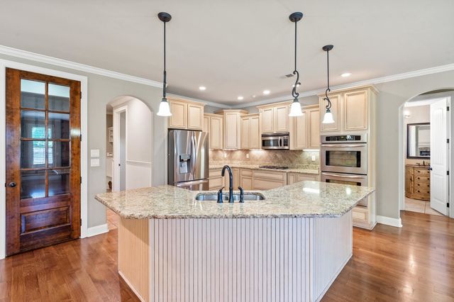 5245 SWITCHGRASS CV, Lakeland, TN 38002