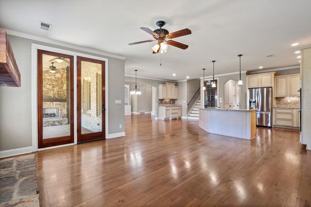 5245 SWITCHGRASS CV, Lakeland, TN 38002