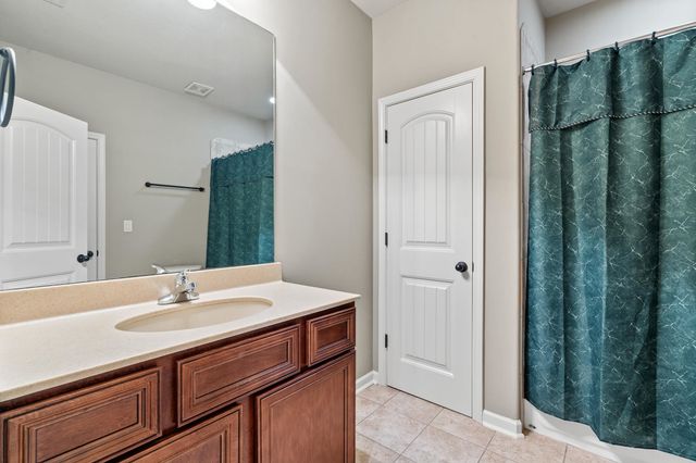 5245 SWITCHGRASS CV, Lakeland, TN 38002