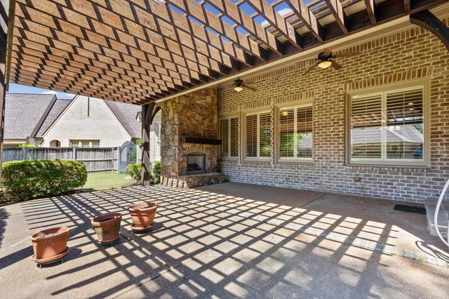 5245 SWITCHGRASS CV, Lakeland, TN 38002