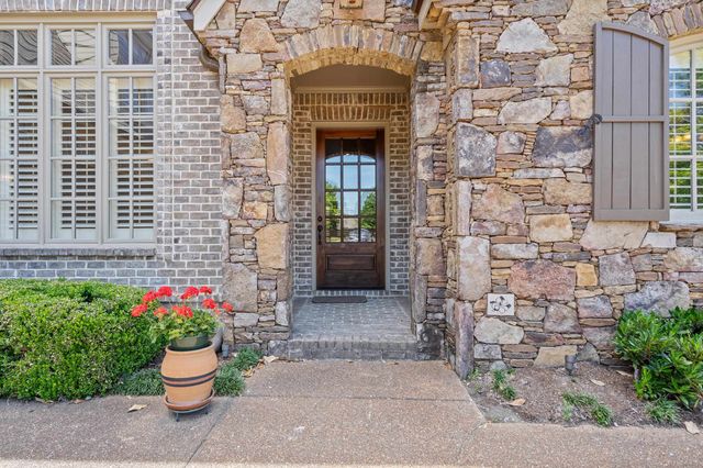 5245 SWITCHGRASS CV, Lakeland, TN 38002