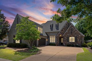 5245 SWITCHGRASS CV, Lakeland, TN 38002