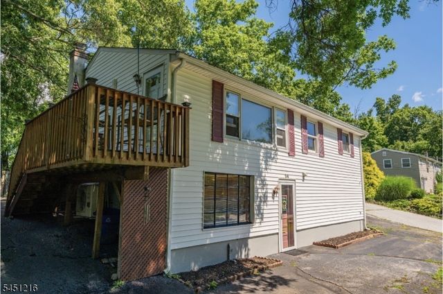 26 Cedar Tree Trl, Wantage Twp., NJ 07461