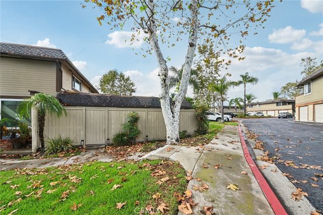 26322 Via Roble, Mission Viejo, CA 92691