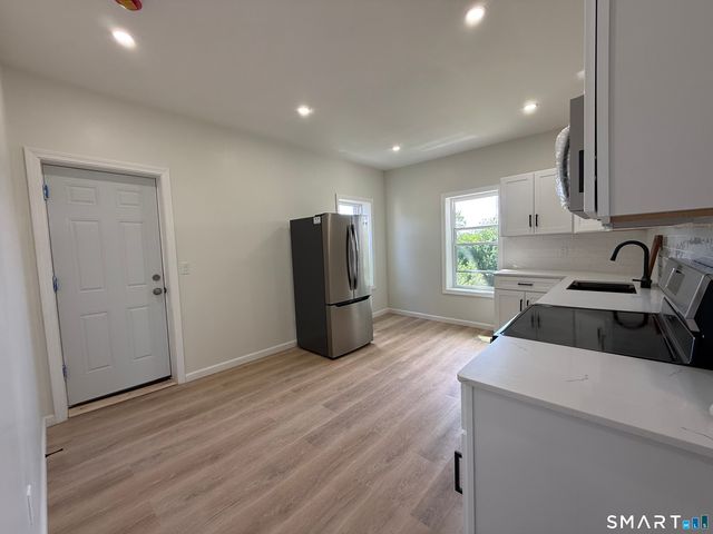 5 Winter Street 3, Hartford, CT 06120