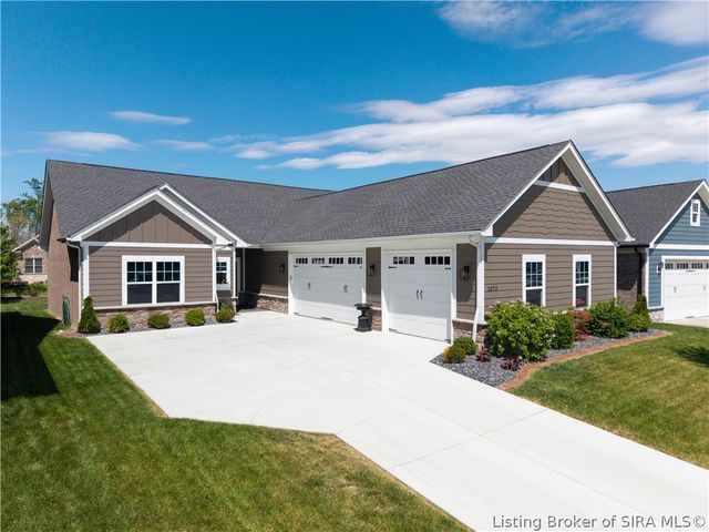 2073 Prestwick Place, Henryville, IN 47126