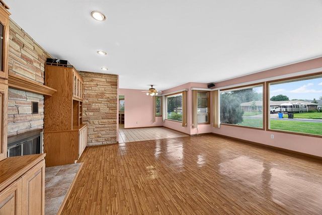 302 S Franklin Street, Verona, WI 53593