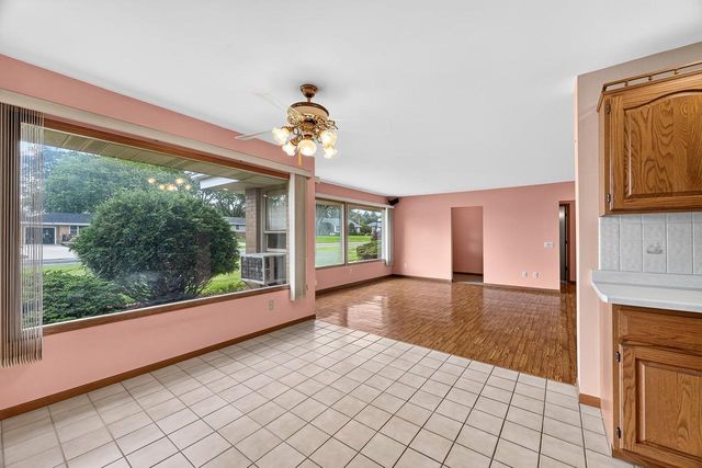 302 S Franklin Street, Verona, WI 53593