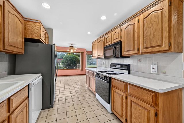 302 S Franklin Street, Verona, WI 53593