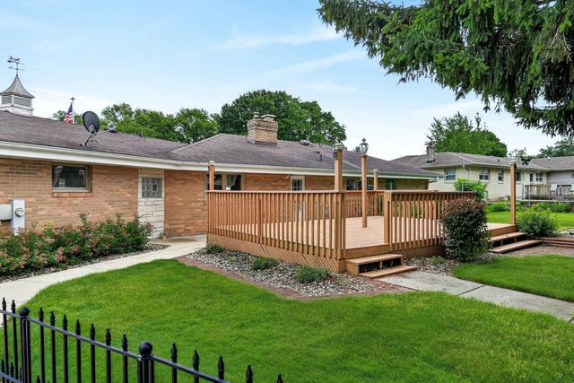 302 S Franklin Street, Verona, WI 53593