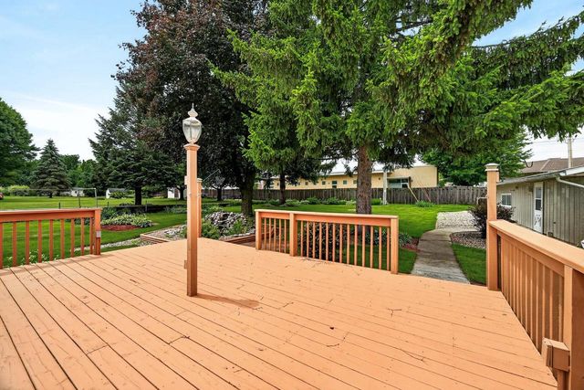 302 S Franklin Street, Verona, WI 53593
