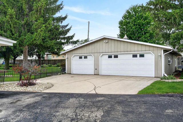 302 S Franklin Street, Verona, WI 53593