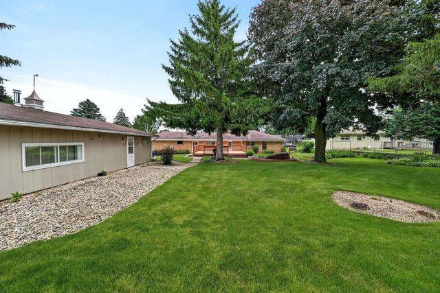 302 S Franklin Street, Verona, WI 53593