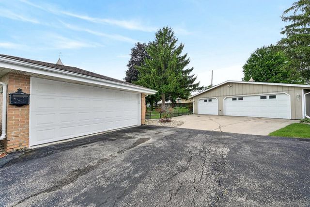 302 S Franklin Street, Verona, WI 53593