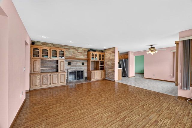 302 S Franklin Street, Verona, WI 53593
