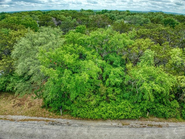 2721 Walnut Street, Granbury, TX 76048