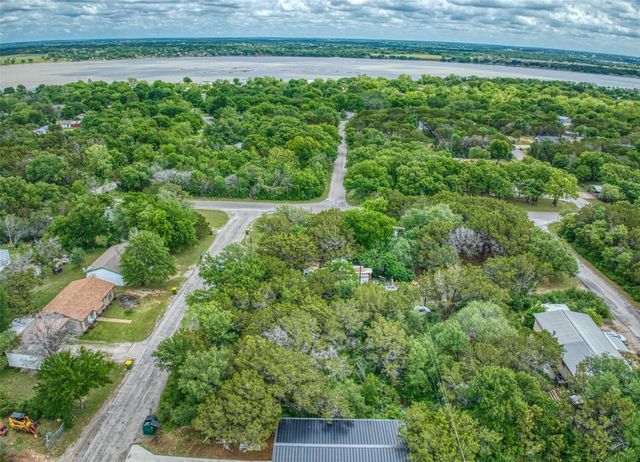 2721 Walnut Street, Granbury, TX 76048