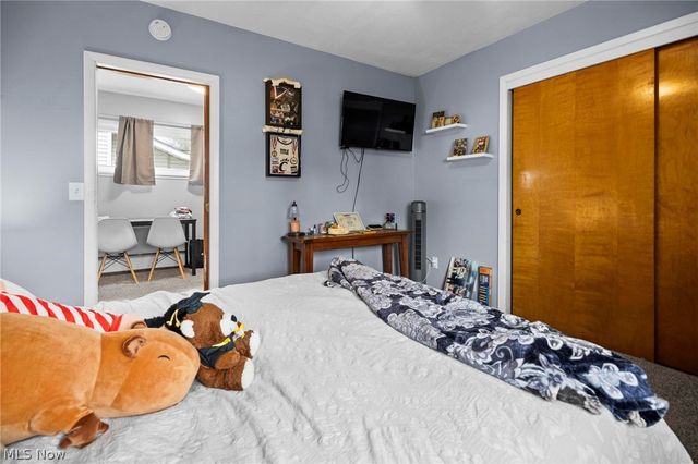 151 Fay Avenue, Avon Lake, OH 44012