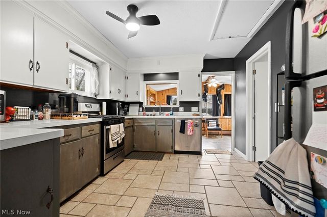 151 Fay Avenue, Avon Lake, OH 44012