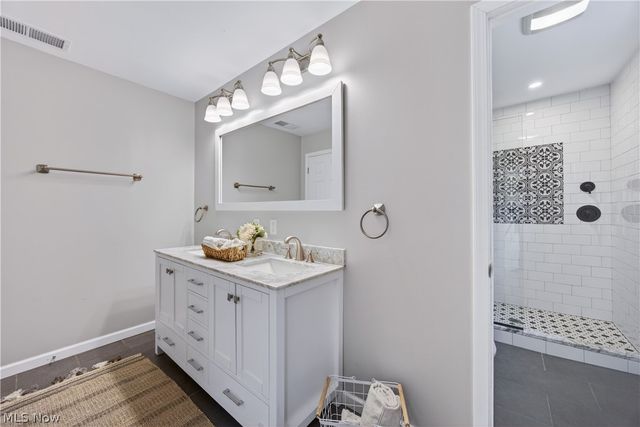 13971 Fox Hollow Drive, Novelty, OH 44072