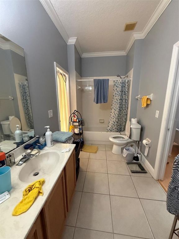 Image 12 of property listing at 5026 QUALITY TRAIL, Orlando, FL 32829