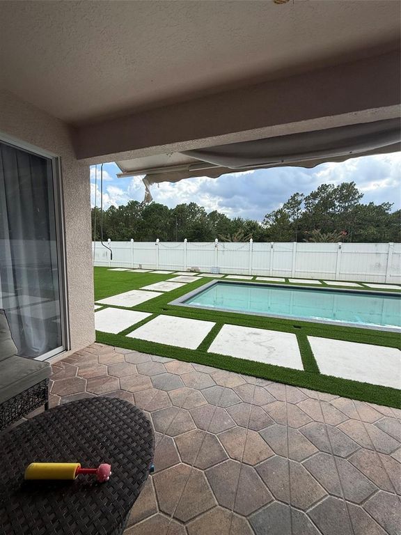 Image 4 of property listing at 5026 QUALITY TRAIL, Orlando, FL 32829