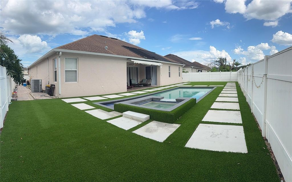 Image 7 of property listing at 5026 QUALITY TRAIL, Orlando, FL 32829