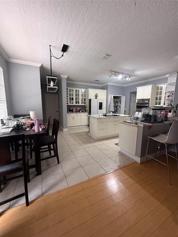 Image 10 of property listing at 5026 QUALITY TRAIL, Orlando, FL 32829
