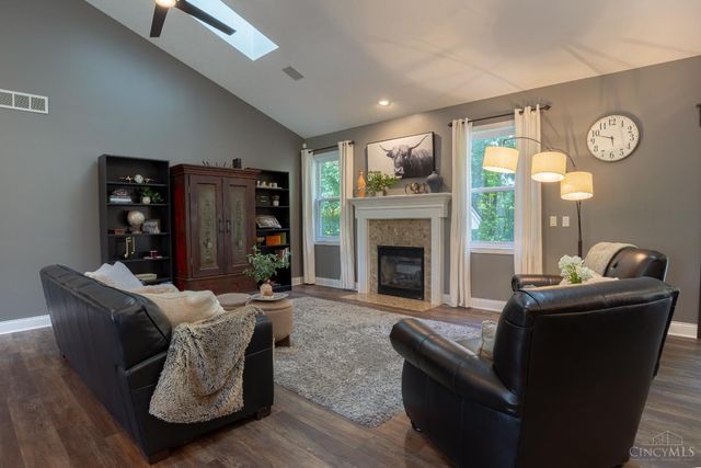 34 Wallace Grove Lane, Milford, OH 45150