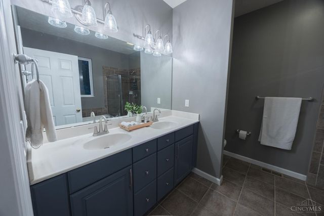 34 Wallace Grove Lane, Milford, OH 45150