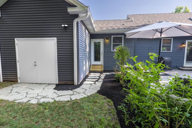 34 Wallace Grove Lane, Milford, OH 45150