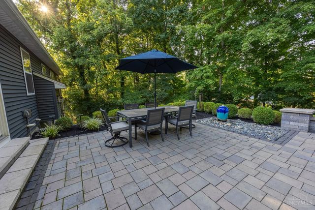 34 Wallace Grove Lane, Milford, OH 45150