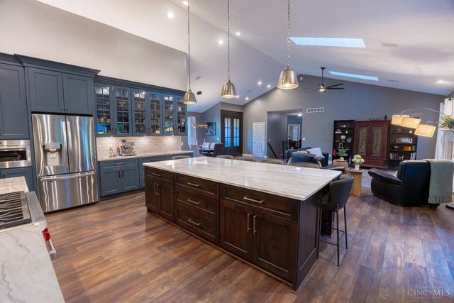 34 Wallace Grove Lane, Milford, OH 45150