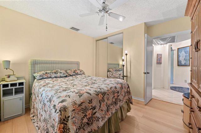 5450 Verona Drive O, Boynton Beach, FL 33437