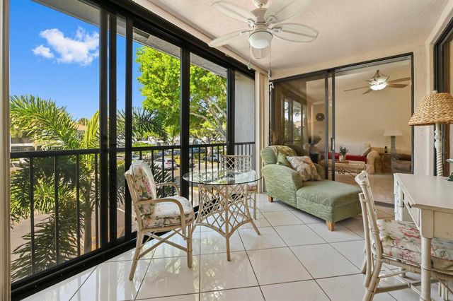 5450 Verona Drive O, Boynton Beach, FL 33437