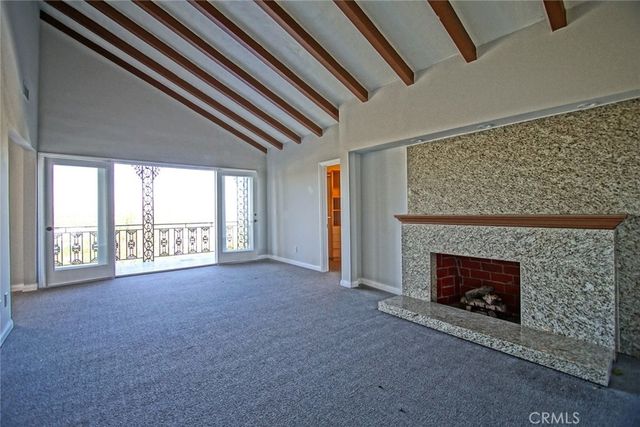 3915 Fredonia Drive, Studio City, CA 90068