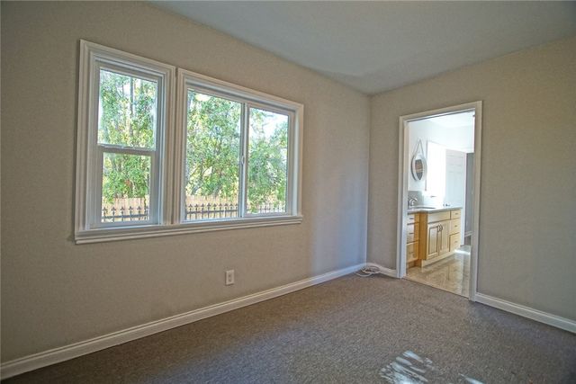 3915 Fredonia Drive, Studio City, CA 90068
