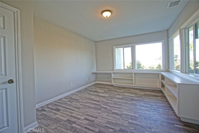 3915 Fredonia Drive, Studio City, CA 90068
