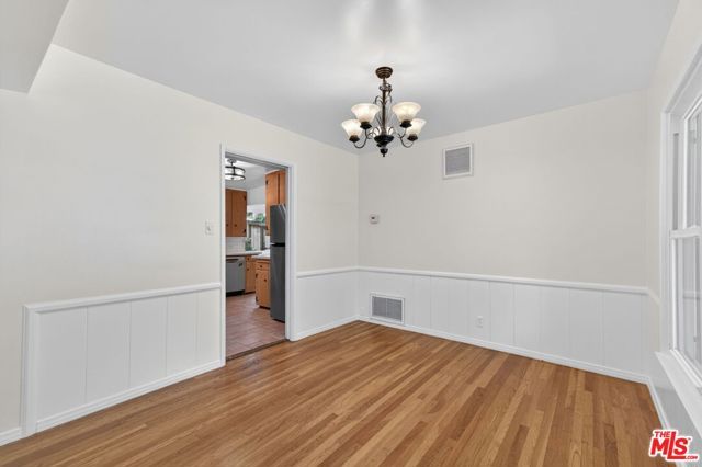 21309 Ibanez Avenue, Woodland Hills (los Angeles), CA 91364