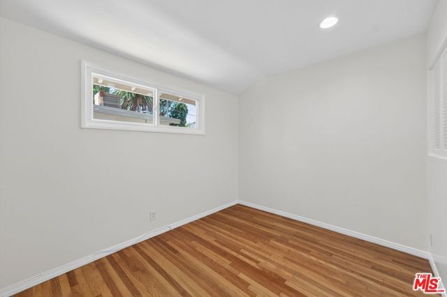 21309 Ibanez Avenue, Woodland Hills (los Angeles), CA 91364