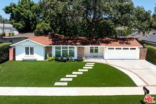 21309 Ibanez Avenue, Woodland Hills (los Angeles), CA 91364