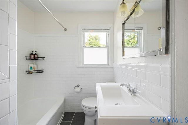 1101 Starling Dr, Henrico, VA 23229