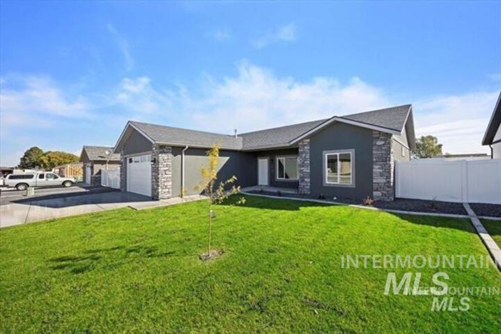1445 Zephlyn St., Twin Falls, ID 83301
