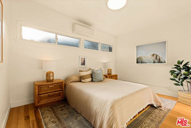 825 N Avenue 67, Los Angeles, CA 90042