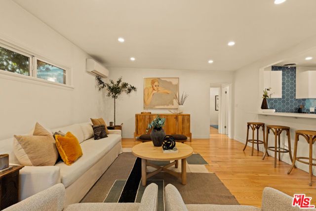 825 N Avenue 67, Los Angeles, CA 90042