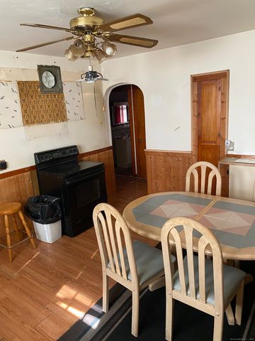 212 Platt Street, Waterbury, CT 06704