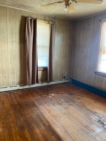 212 Platt Street, Waterbury, CT 06704